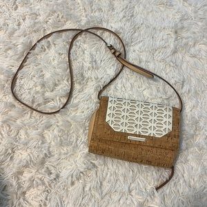 Adorable crossbody!